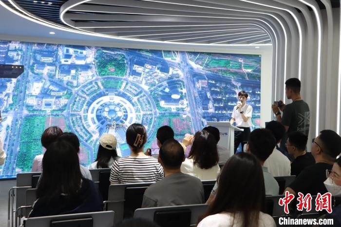 數(shù)字地球技術(shù)應(yīng)用講解。　中科星圖供圖