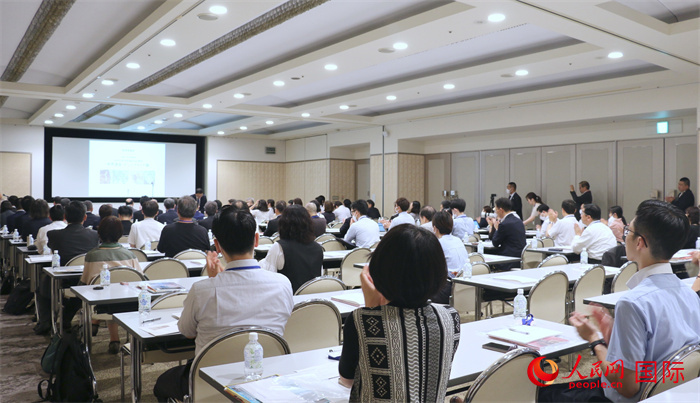 “世界遺產(chǎn) 大絲綢之路展”發(fā)布會(huì)現(xiàn)場(chǎng)。（人民網(wǎng) 許可攝）