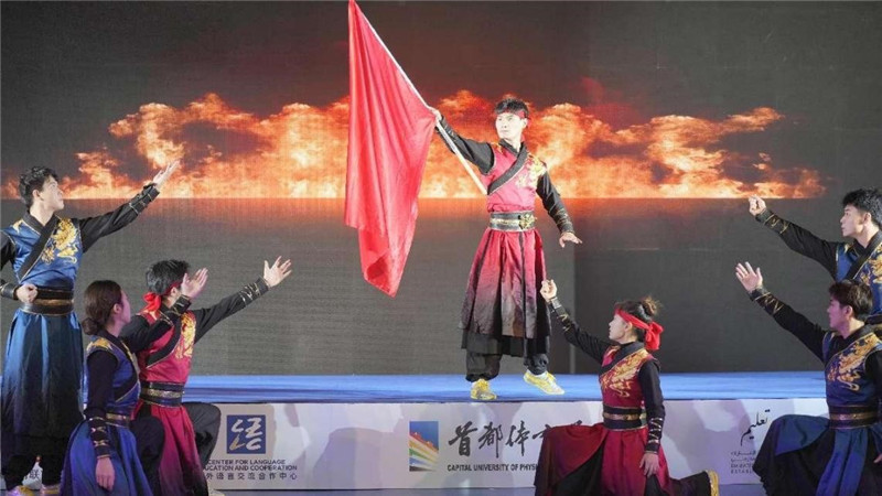 圖為“華夏風(fēng) 功夫情”演出場景，中國駐阿聯(lián)酋大使館供圖