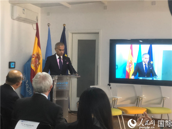 聯(lián)合國駐華協(xié)調員常啟德在研討會上致辭。 人民網(wǎng)記者 趙健攝