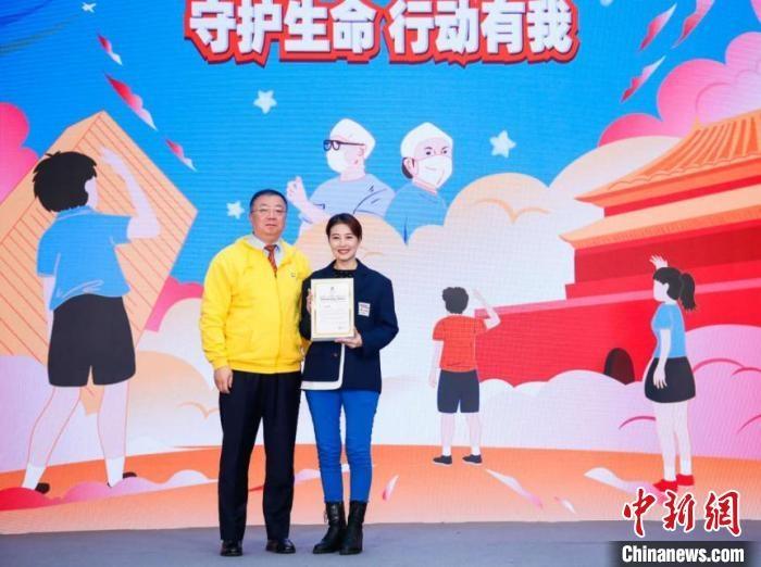 演員周海媚受邀參與公益活動?！」鶆P敏 攝