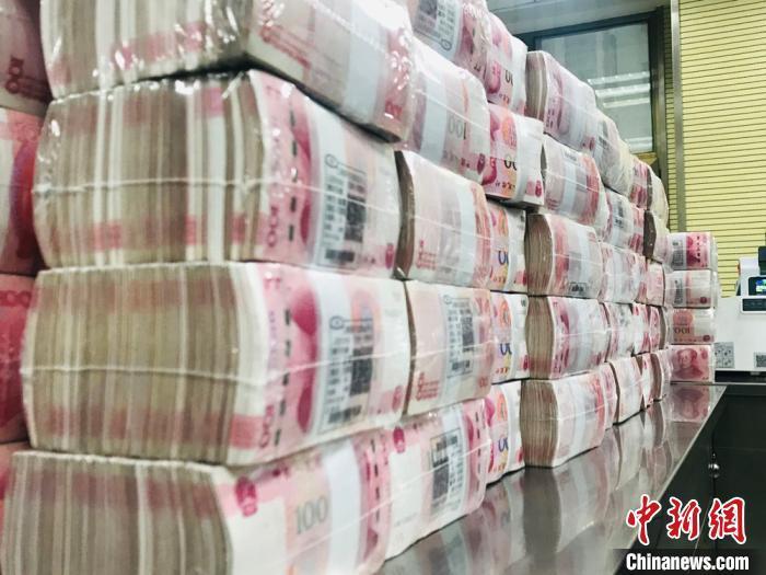 資料圖：人民幣。 艾慶龍 攝