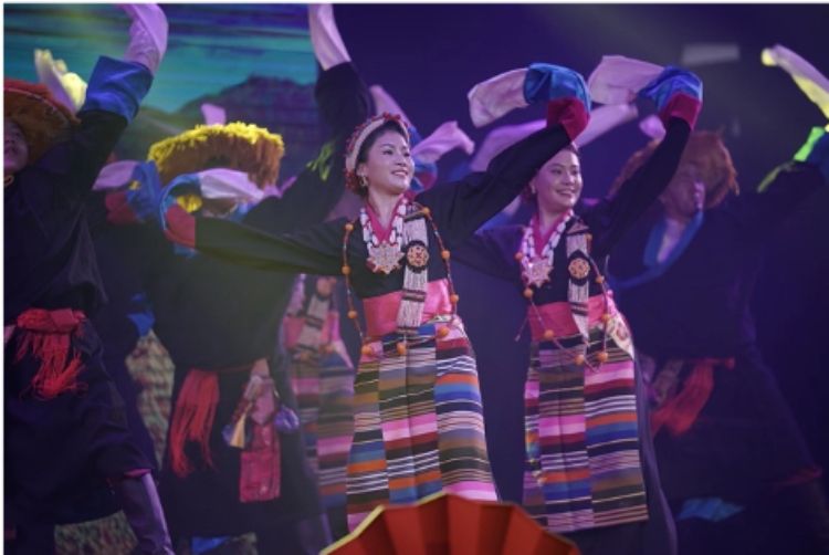 圖為2024“歡樂春節(jié)”中泰互致新春賀辭活動現(xiàn)場。 中國駐泰國大使館文化處供圖