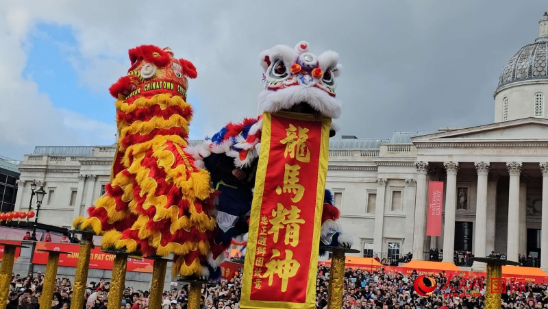 倫敦新春慶典現(xiàn)場。人民網(wǎng) 郭錦標(biāo)、楊浩鵬攝