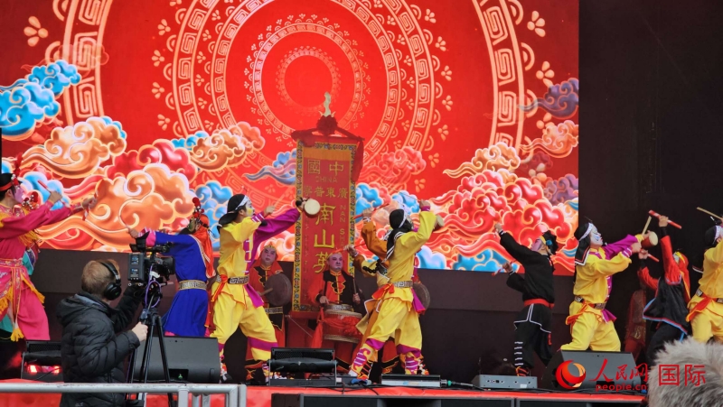 倫敦新春慶典現(xiàn)場。人民網(wǎng) 郭錦標(biāo)、楊浩鵬攝