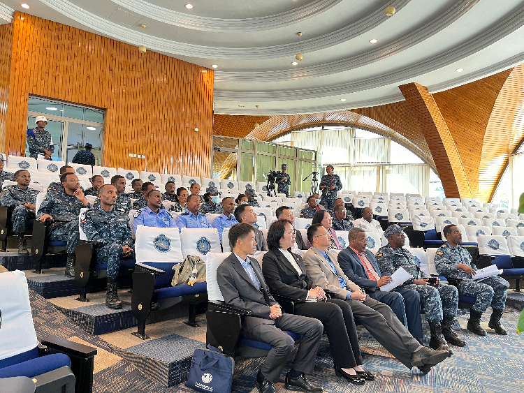 圖為埃塞俄比亞聯(lián)邦警察中文培訓(xùn)班開班儀式現(xiàn)場。亞的斯亞貝巴大學(xué)孔子學(xué)院供圖