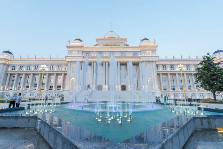 第1視點丨這兩座大樓，見證著中塔友誼