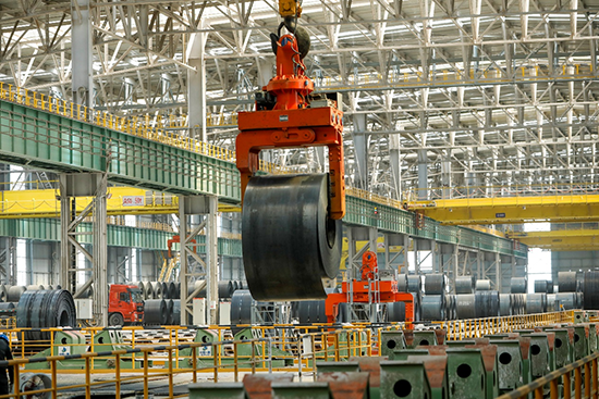 豐南區(qū)臨港經(jīng)濟開發(fā)區(qū)的河北縱橫集團豐南鋼鐵有限公司實景。 李秀清攝