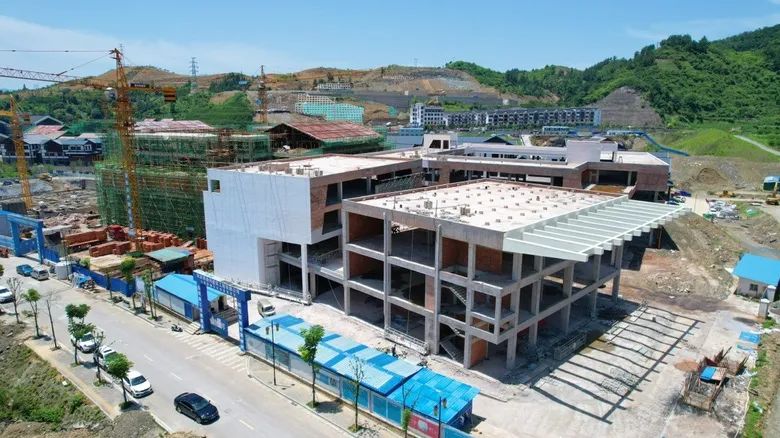 正在建設(shè)中的土家織錦文化創(chuàng)意園 全?，摂z