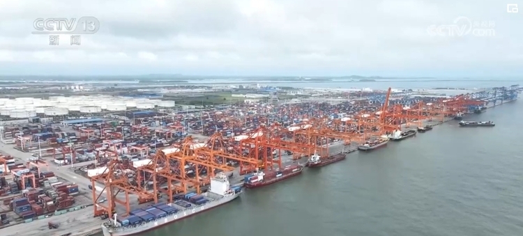 便企服務(wù)實(shí)打?qū)?為企業(yè)“出?！北ｑ{護(hù)航 經(jīng)濟(jì)發(fā)展“添”動(dòng)力