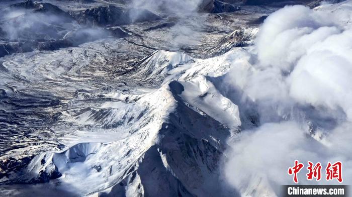 全國政協(xié)委員：三江源、祁連山生態(tài)保護不能“歇一歇”，應(yīng)建長效機制