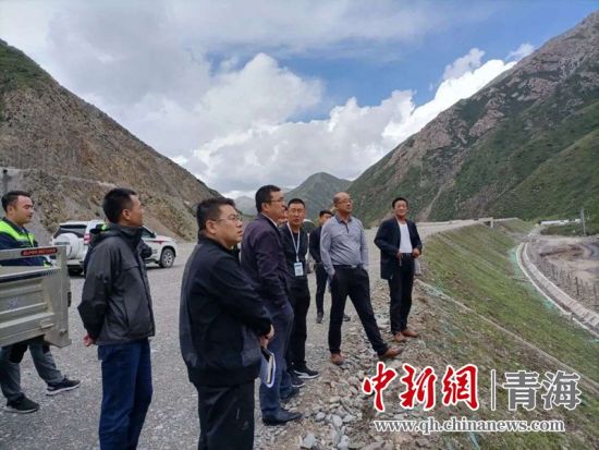 圖為生態(tài)環(huán)保專項(xiàng)督查現(xiàn)場(chǎng)。 孫舒亞攝