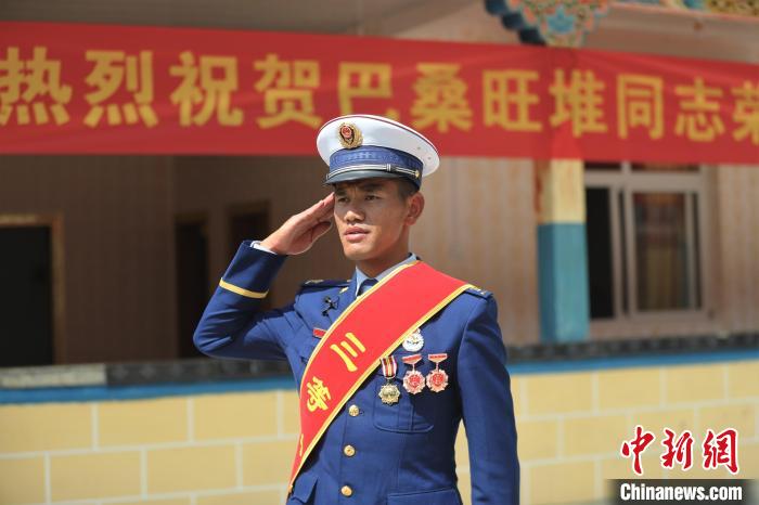 護西藏“江南”森林生態(tài)安全、提升專業(yè)技能兩位消防員獲個人三等功