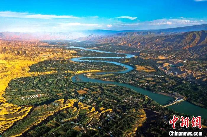 黃河發(fā)源省青?！皟善磷o水”葆源頭活水豐沛純凈