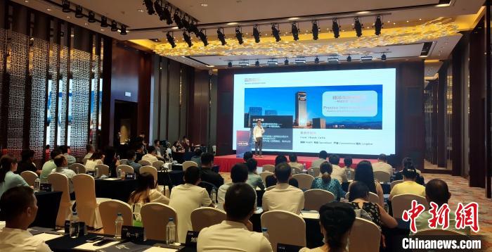 熱休細(xì)胞總經(jīng)理吳建洪介紹三年發(fā)展歷程?！罘?攝