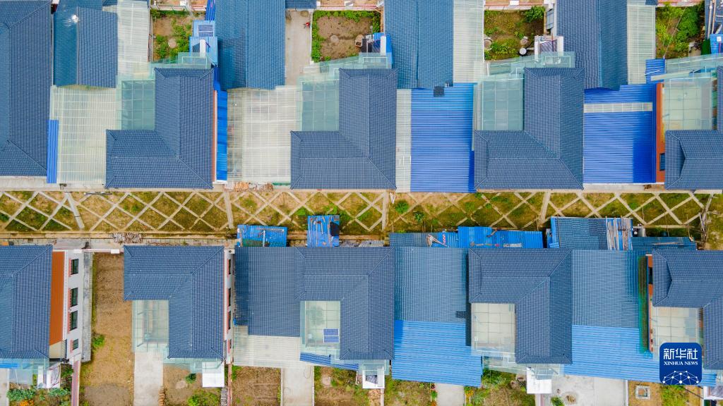 西藏林芝：易地搬遷，迎來幸福新生活