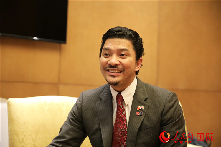 馬來(lái)西亞駐華大使館教育參贊沙烈胡丁在2024中國(guó)-東盟教育交流周期間接受人民網(wǎng)專訪。人民網(wǎng) 王婧攝