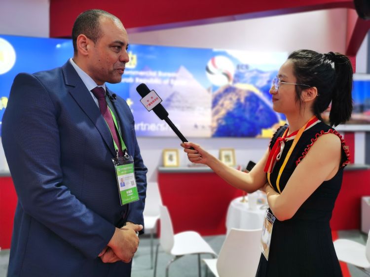 “鏈通”創(chuàng)未來(lái)丨“對(duì)各方來(lái)說(shuō)這都是個(gè)重要的展會(huì)” 鏈博會(huì)為新興經(jīng)濟(jì)體鏈接全球合作伙伴提供新機(jī)遇