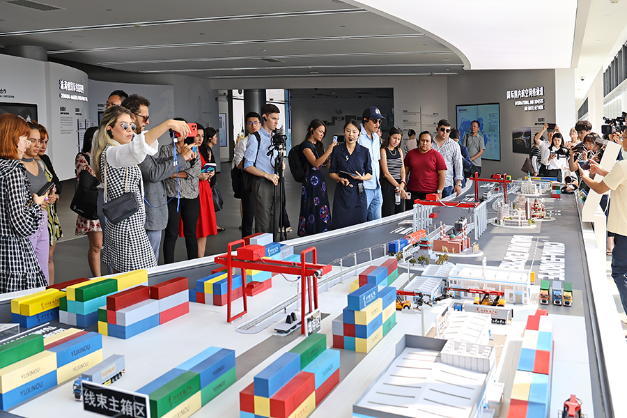 時政微觀察丨再次考察西部陸海新通道，總書記提出新要求