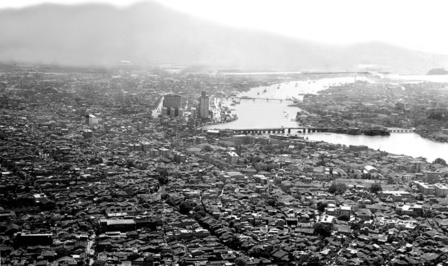 拍攝于1983年的蒼霞舊貌。游源飛攝