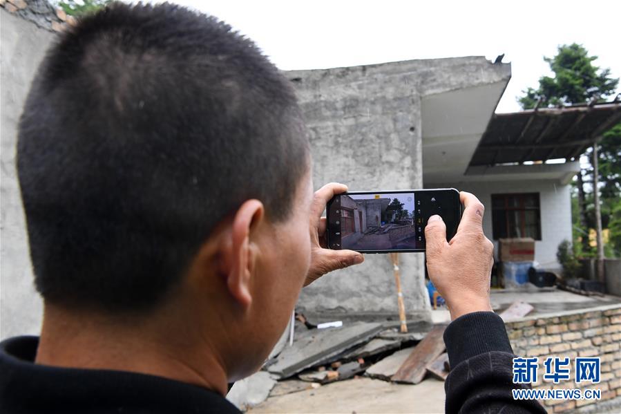 （新華全媒+）（5）千里“挪窩”，踏實開啟新生活