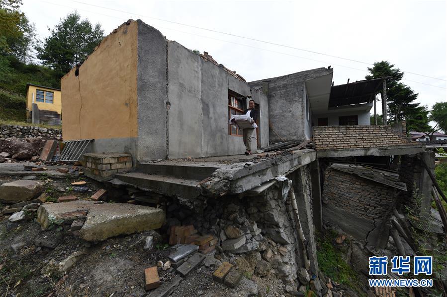 （新華全媒+）（3）千里“挪窩”，踏實開啟新生活