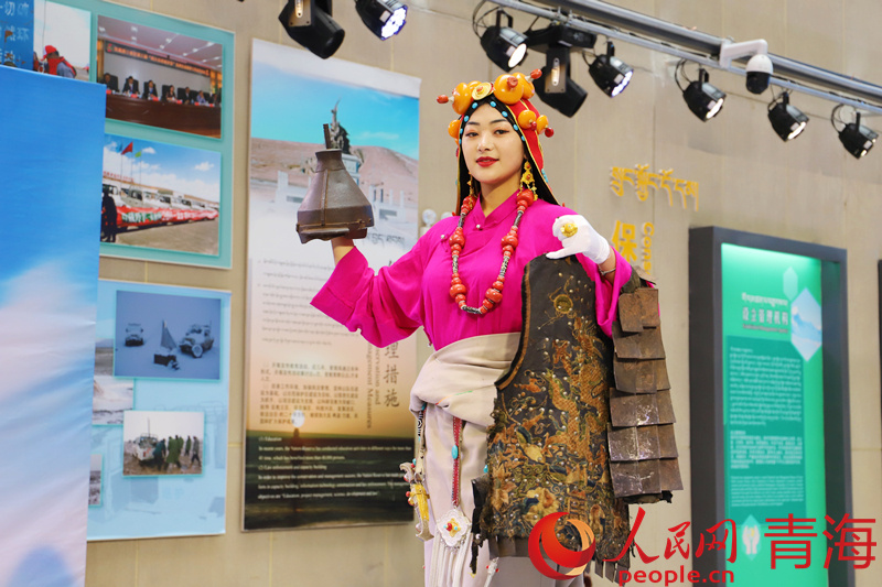 藏品展示。人民網(wǎng) 楊啟紅攝