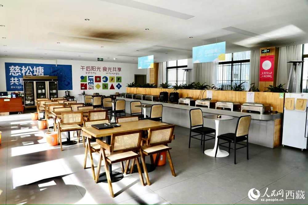 慈松堂社區(qū)共享食堂。人民網(wǎng)記者 次仁羅布攝