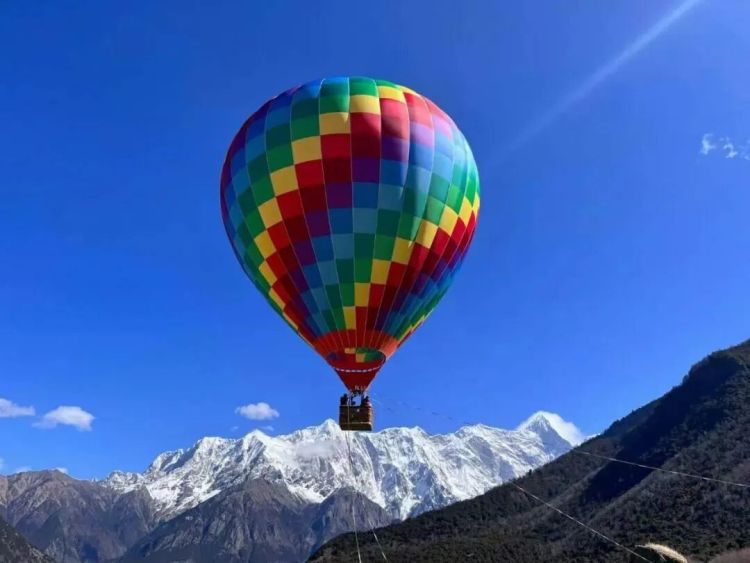 懂西藏的人，一定不會(huì)錯(cuò)過林芝的秋天